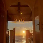 Casina Mare Sulla * カポリーヴェリ